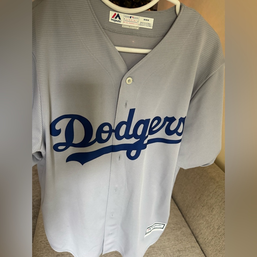 MENS MEDIUM DODGER JERSEY